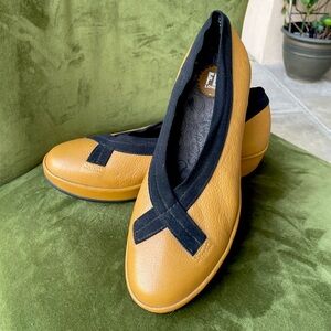 Fly London Bobi Ballet Wedge Slip-on Shoes Size 41 / 10 US